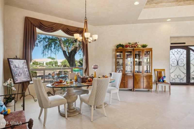 16-web-or-mls-16625-e-last-trail-dr