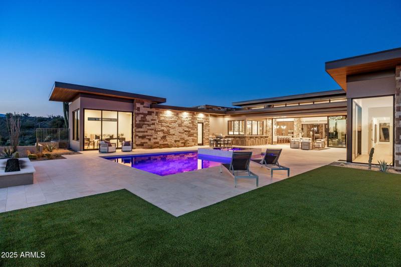 92-web-or-mls-D46A3121