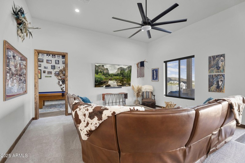 7-web-or-mls-2304 W Silverdale Rd-8