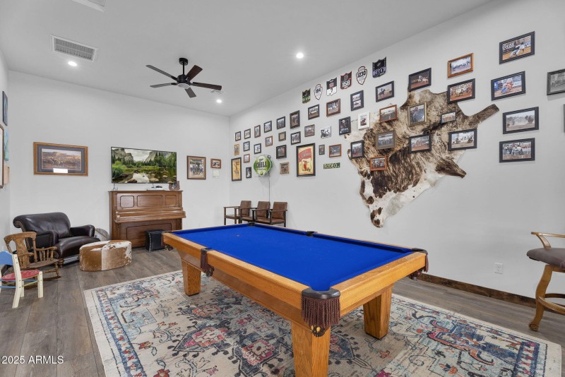 22-web-or-mls-2304 W Silverdale Rd-24