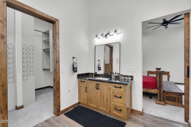 31-web-or-mls-2304 W Silverdale Rd-33