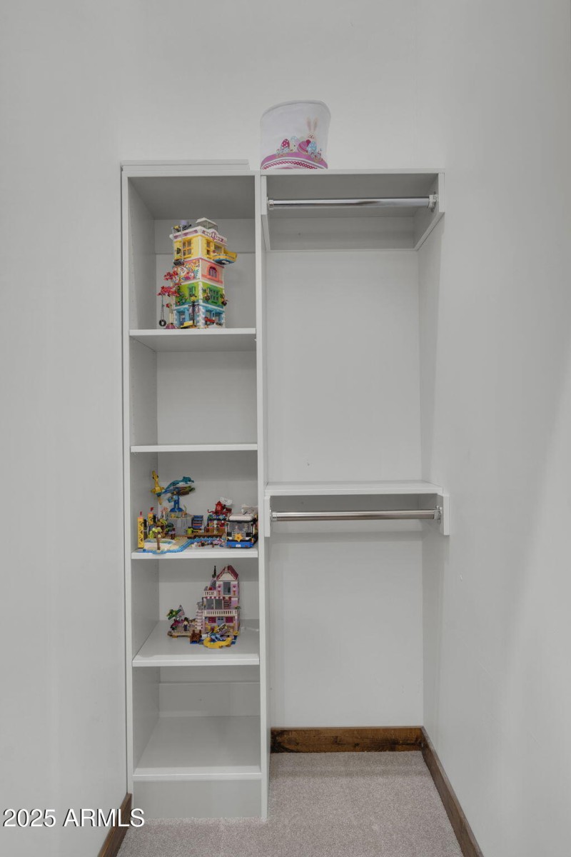 44-web-or-mls-2304 W Silverdale Rd-49