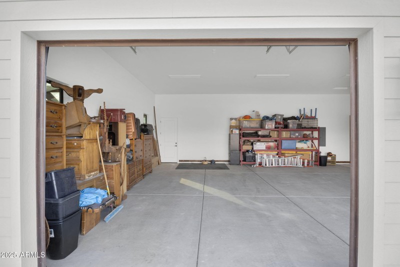 55-web-or-mls-2304 W Silverdale Rd-59