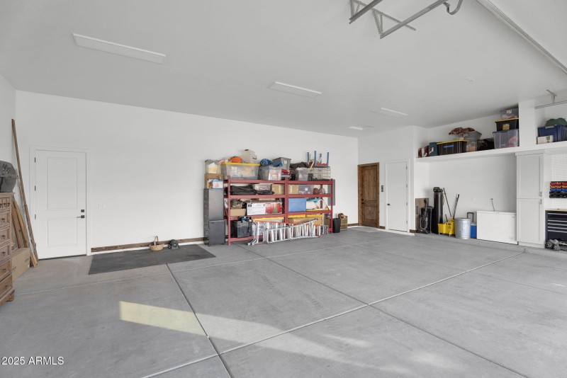 56-web-or-mls-2304 W Silverdale Rd-60