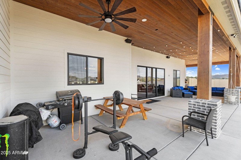 61-web-or-mls-2304 W Silverdale Rd-62