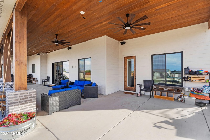 63-web-or-mls-2304 W Silverdale Rd-64