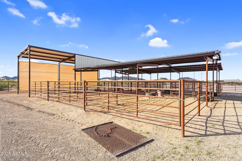 65-web-or-mls-2304 W Silverdale Rd-68