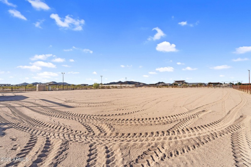 68-web-or-mls-2304 W Silverdale Rd-72