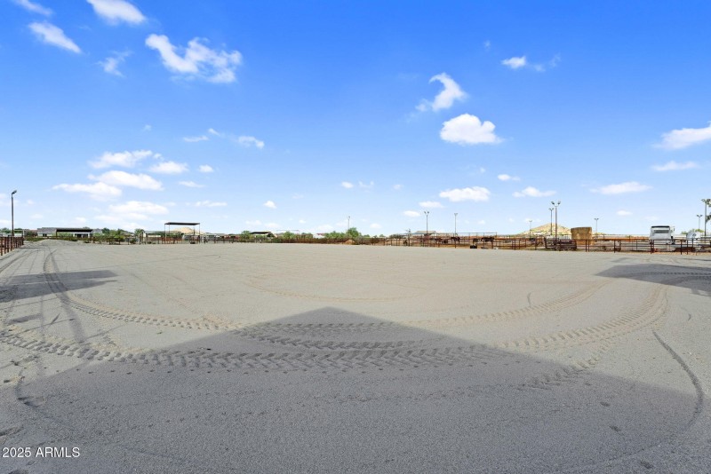 71-web-or-mls-2304 W Silverdale Rd-75