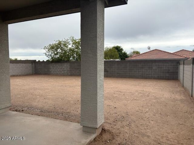 5295 S 244TH Avenue,