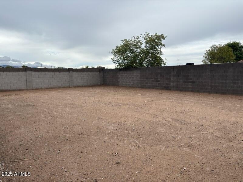 5295 S 244TH Avenue,