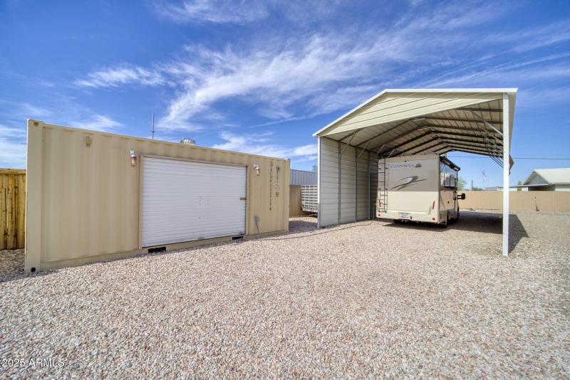 44-web-or-mls-864 W Main St-41