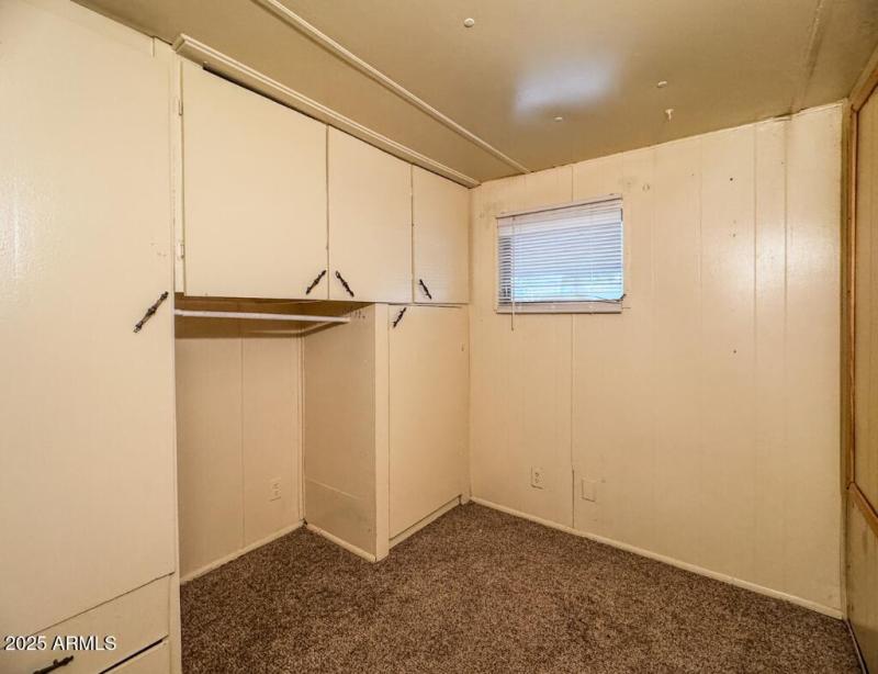 ROAD RUNNER ESTATE Bedrm 2