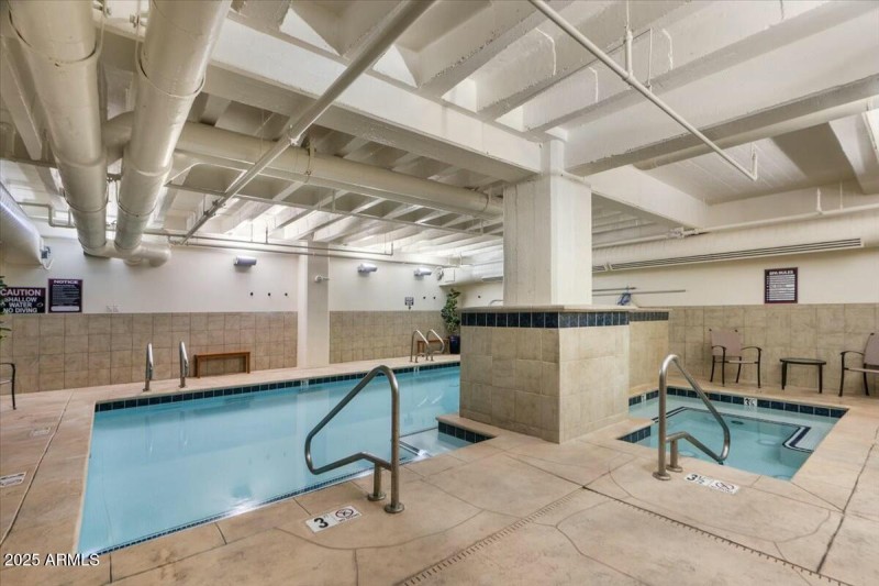 Community Pool and Spa