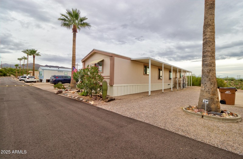 59270 E DIX DR LOT 25