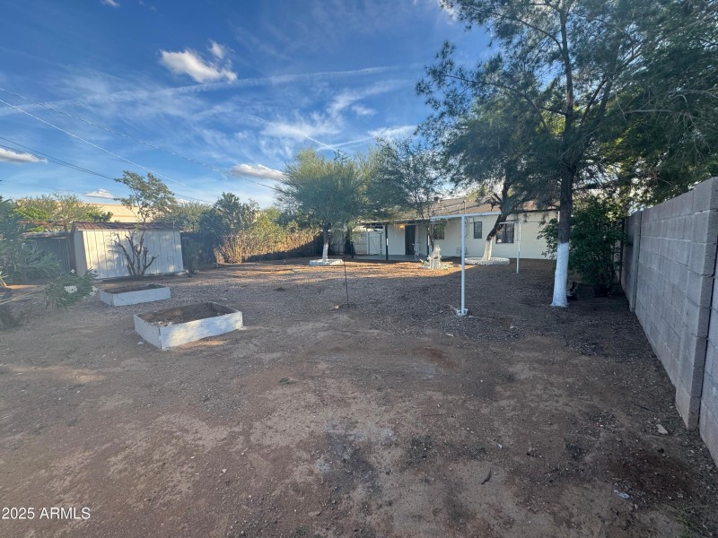 fb33847b-c3d2-4300-b350-2c490a27eb41