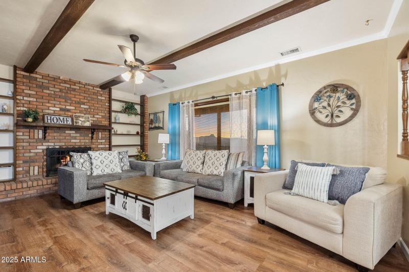 11-Living Room TW (1)