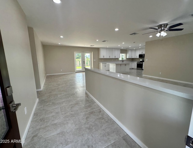 2329 E Enrose - # - 3