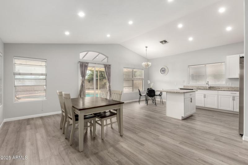 10 - Charleston 4741