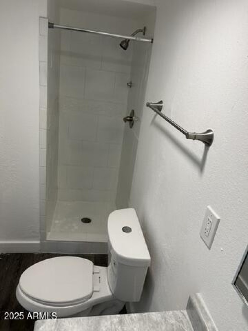 081EF4C5-7F75-47E2-9B73-7322EEE9F74B_4_5