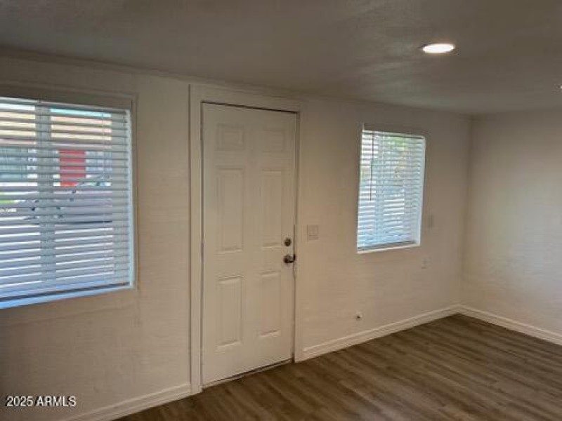 2A68D526-C99A-4112-9AF0-EBEF5593DA7A_4_5