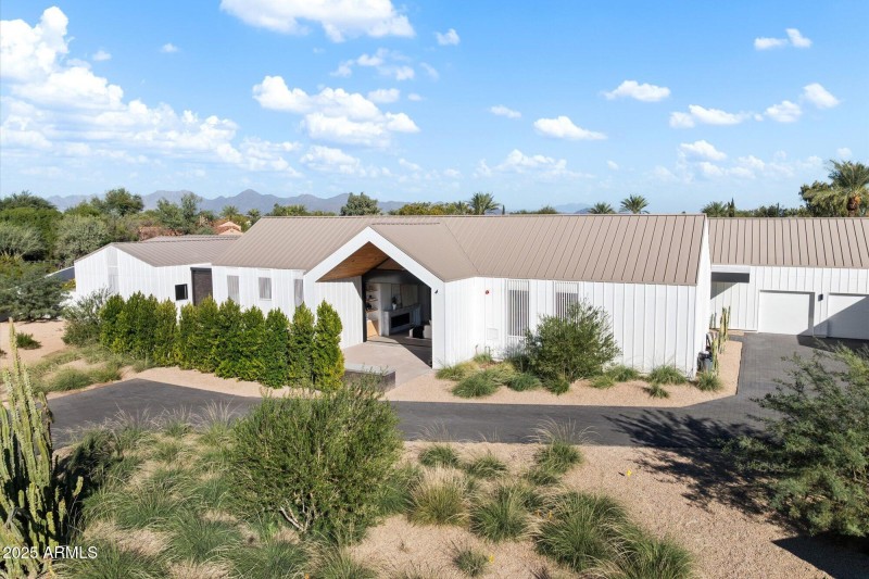 Desert Contemporary