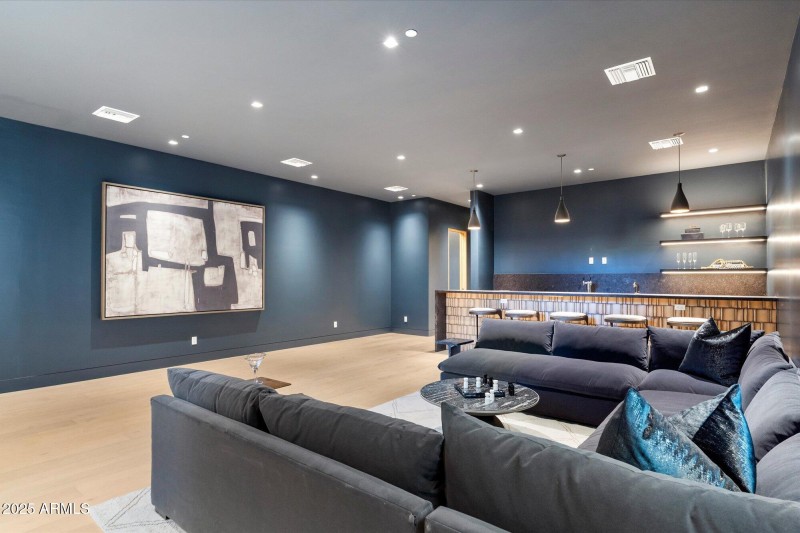 Speak Easy Game Room