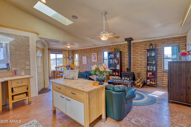 PAX_8486_AuroraHDR2019-edit