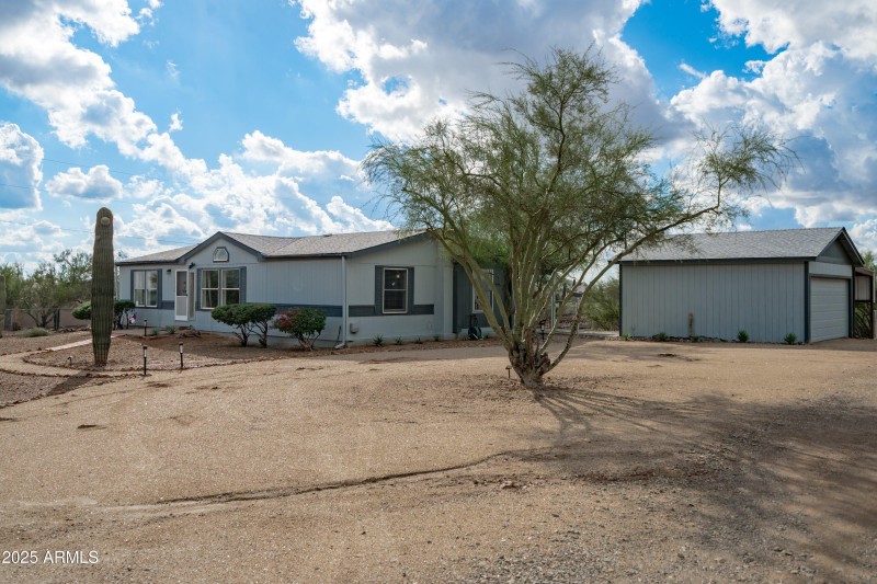 31-Front and Garage View