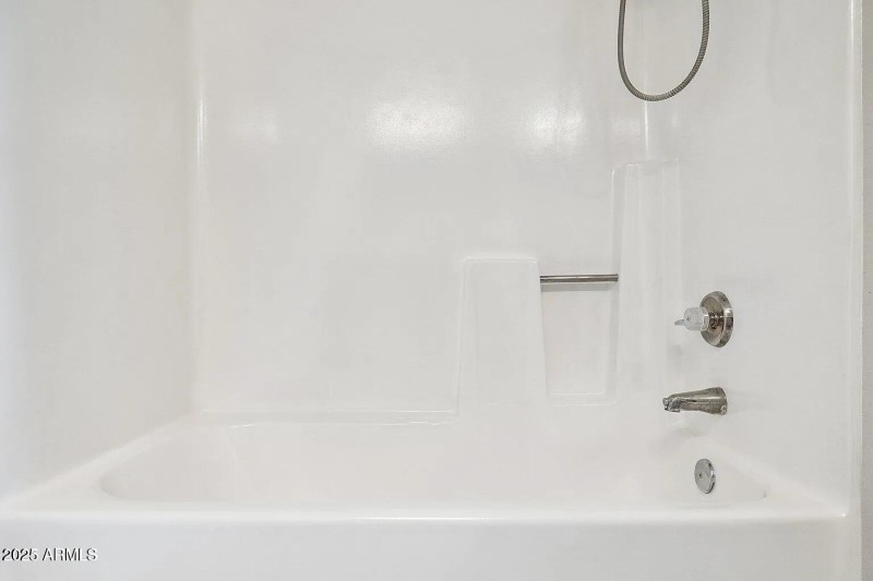 1b3b5ee13a171753a3766d270f4d3c4f-uncropp