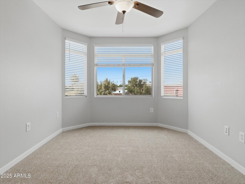 22-3633 N 3rd Avenue #2084-22