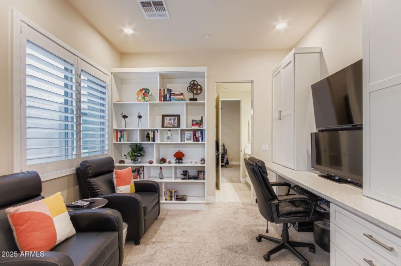 9850 E. McDowell Mountain Ranch Rd. 1024