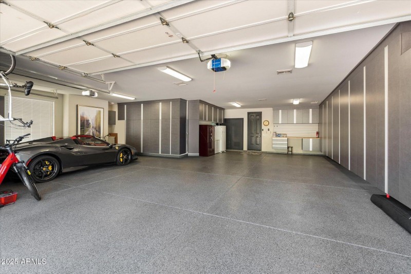 5 car AC Garage