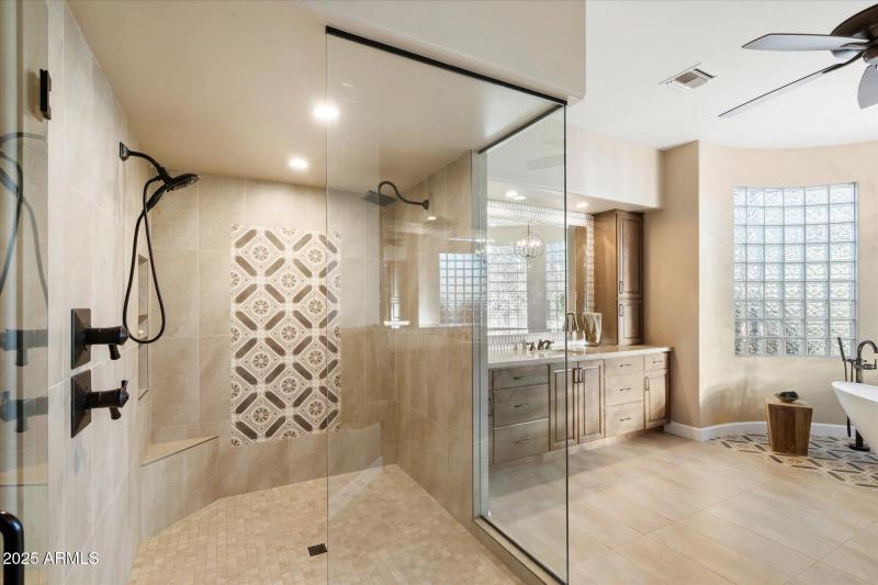 Glass Walk-In Shower Design