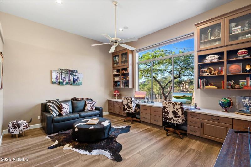 Custom Office with Built-Ins