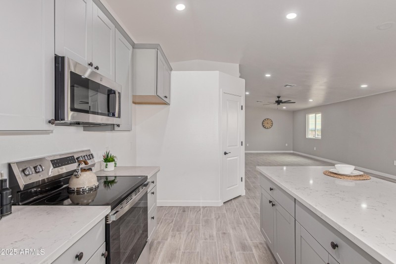 130 S 352nd Dr Tonopah, AZ 85354