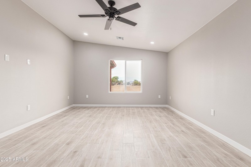 130 S 352nd Dr Tonopah, AZ 85354