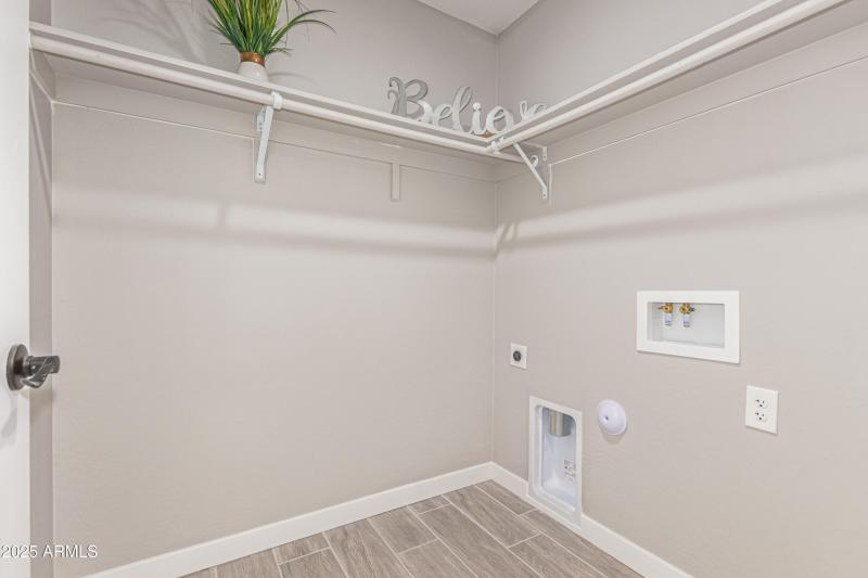 130 S 352nd Dr Tonopah, AZ 85354