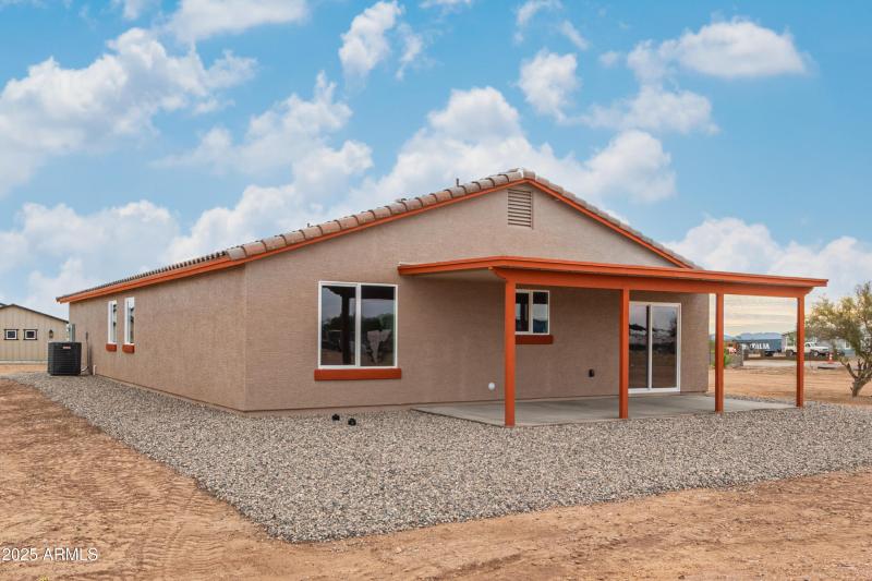 130 S 352nd Dr Tonopah, AZ 85354