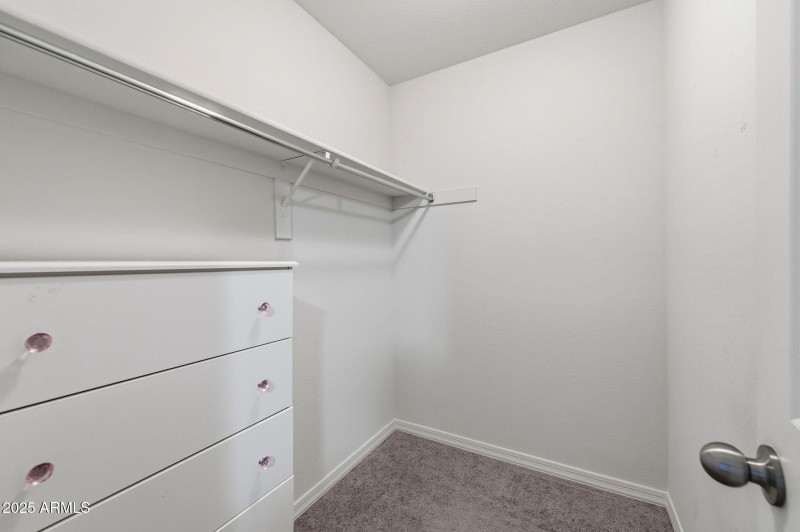 43-web-or-mls-45433 W Sandhill Rd-43