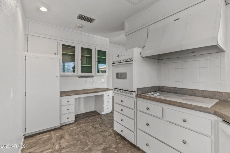 25_17841_N_Willowbrook23_mls