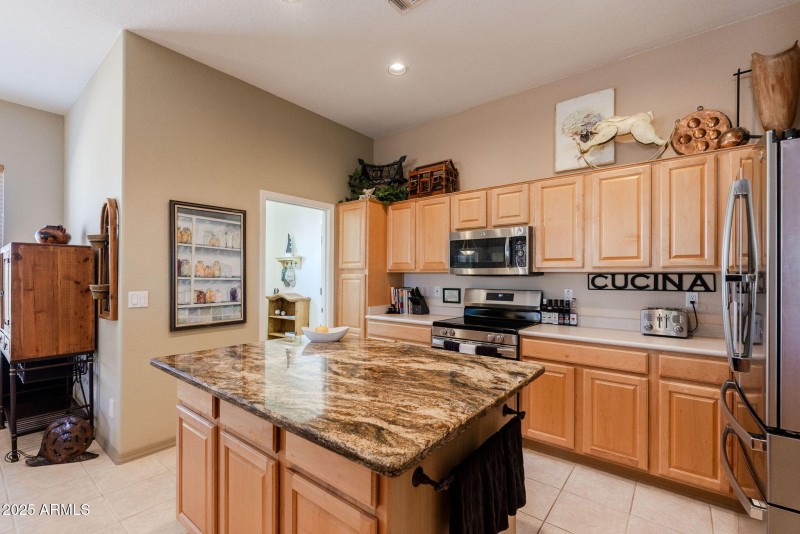 17-web-or-mls-Staghorn Cholla-17