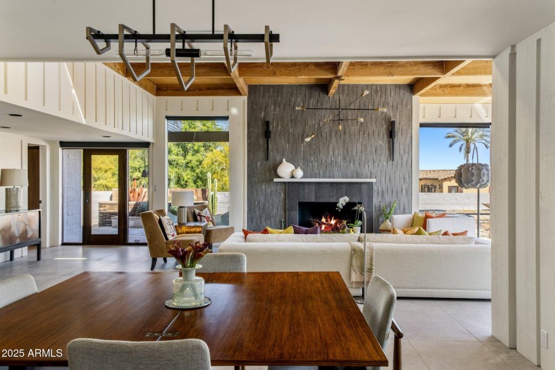 1-web-or-mls-D46A10415