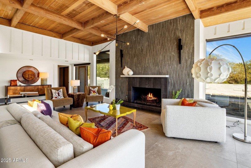 5-web-or-mls-D46A10170 copy