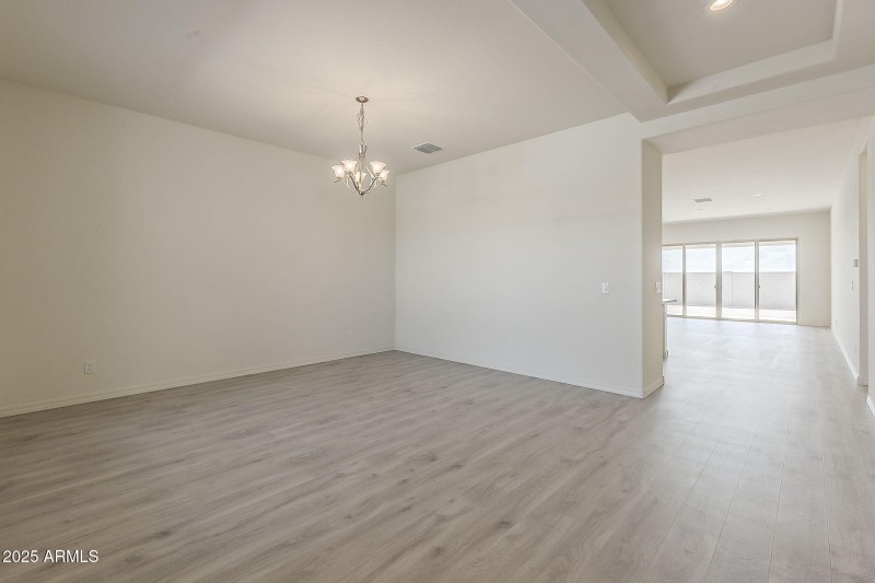 9-web-or-mls-Ocotillo-9