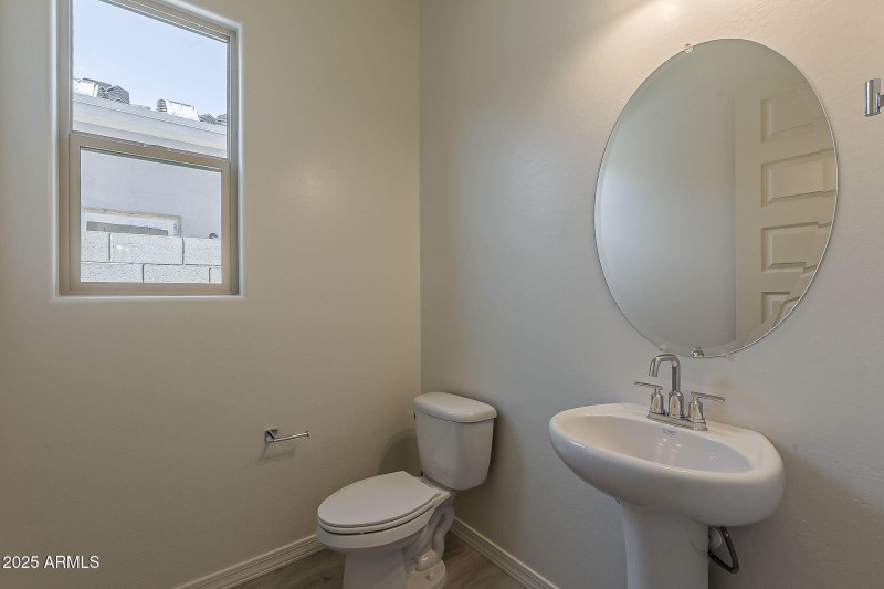 12-web-or-mls-Ocotillo-12