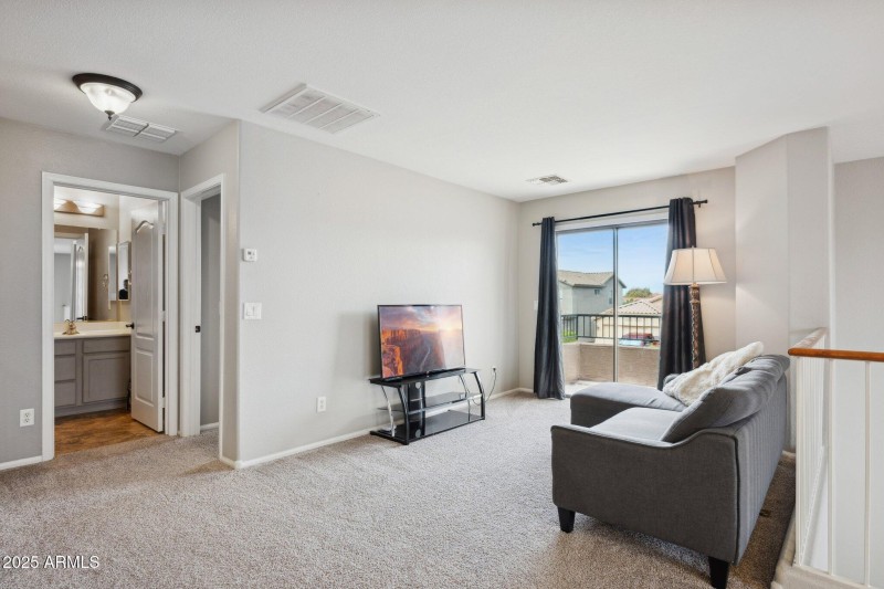 21-web-or-mls-41919-colby-dr