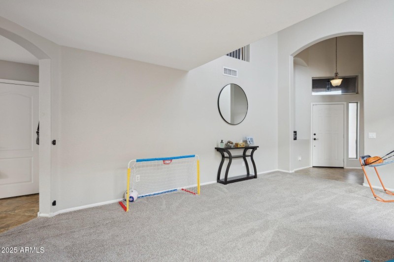 8-web-or-mls-41919-colby-dr