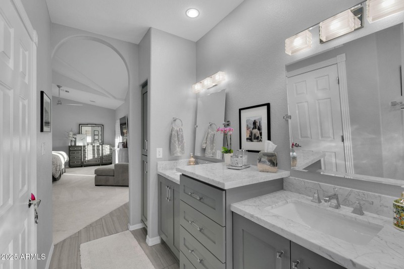 Primary Bathroom – Dual Sinks