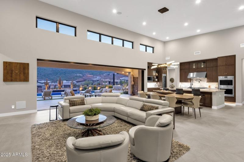 007_Great Room Pocket Doors Open